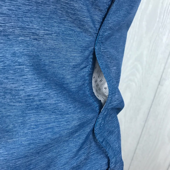 The North Face vented fitted button down shirt - Picture 5 of 8